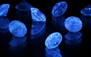 fluorescent diamonds
